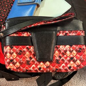 Red Geometric clutch with Black Trim